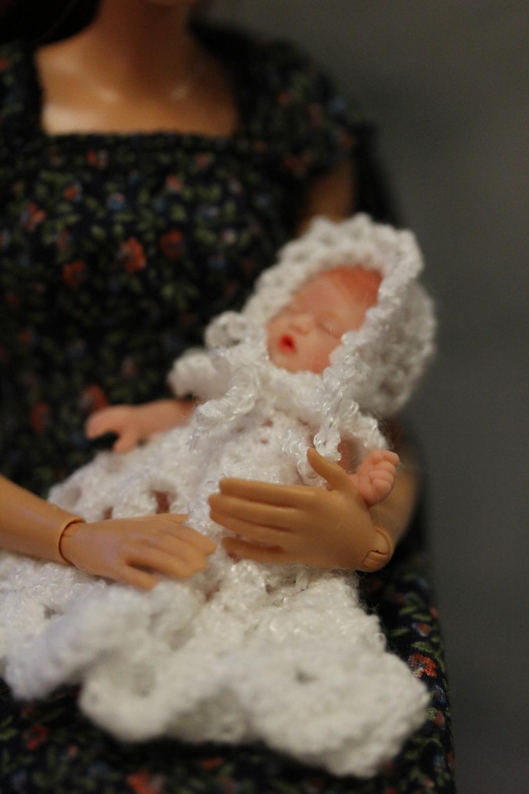 Custom Mini Gown Set for 2.5” Baby