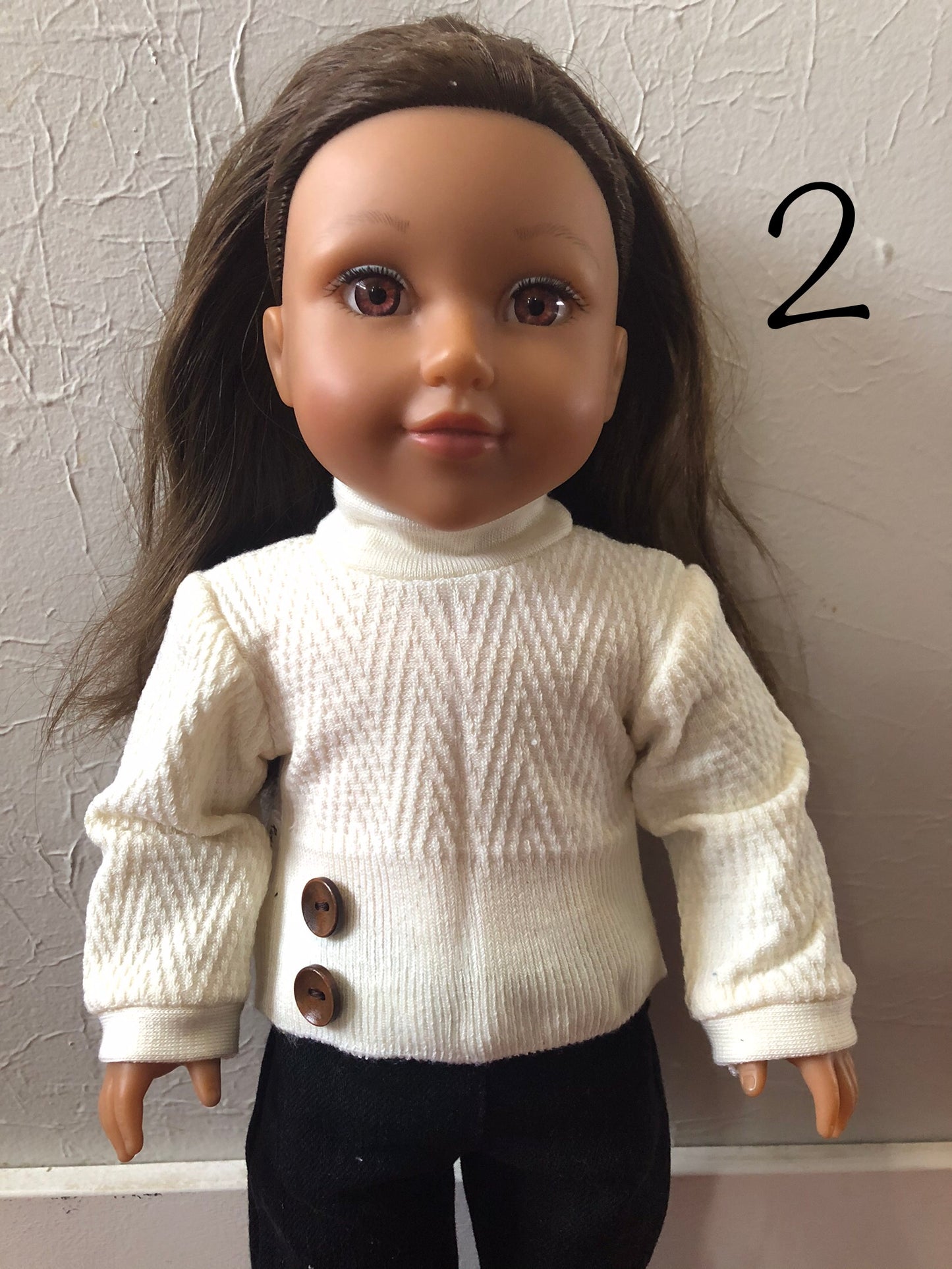 Doll pullover