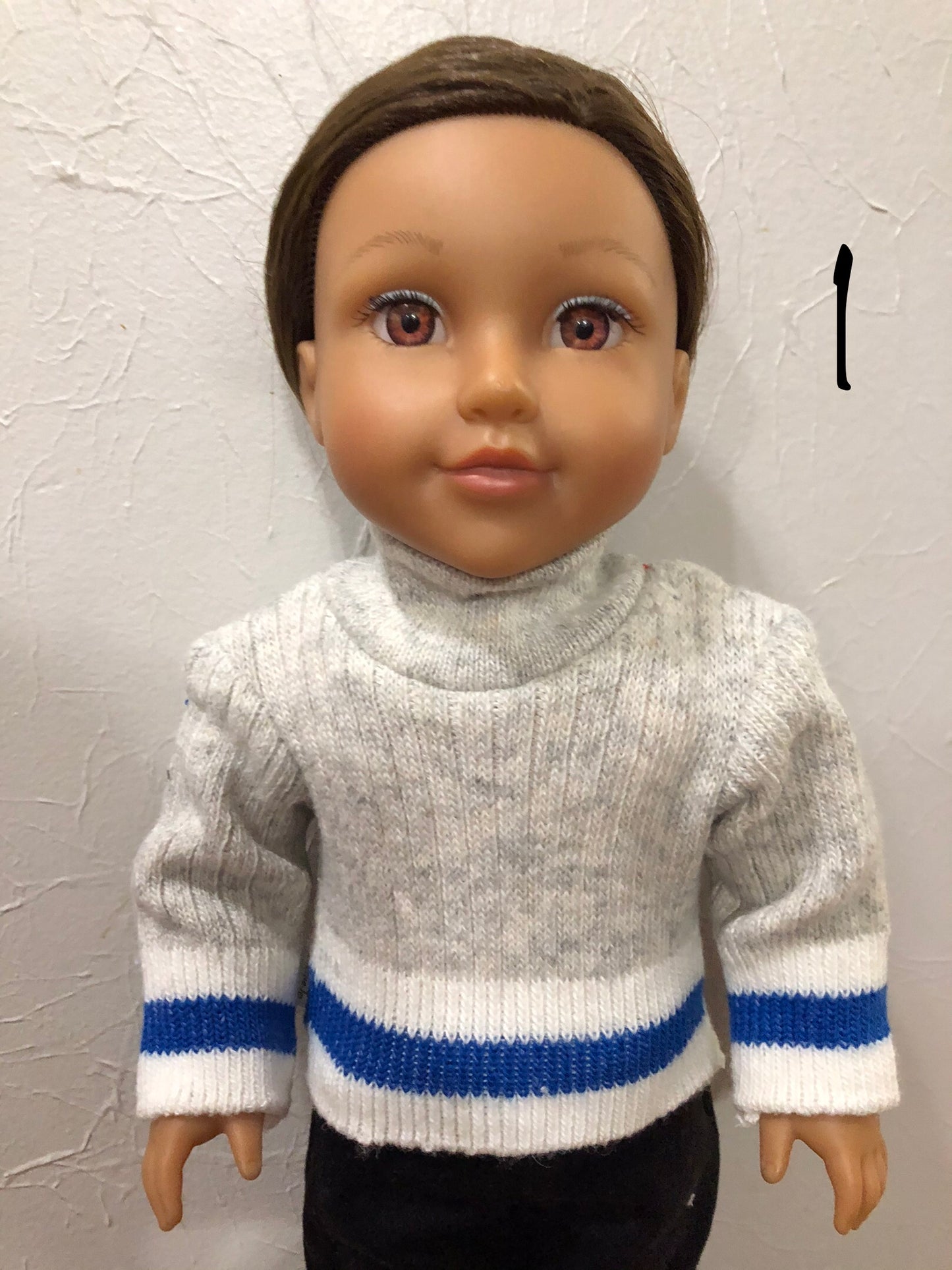 Doll pullover