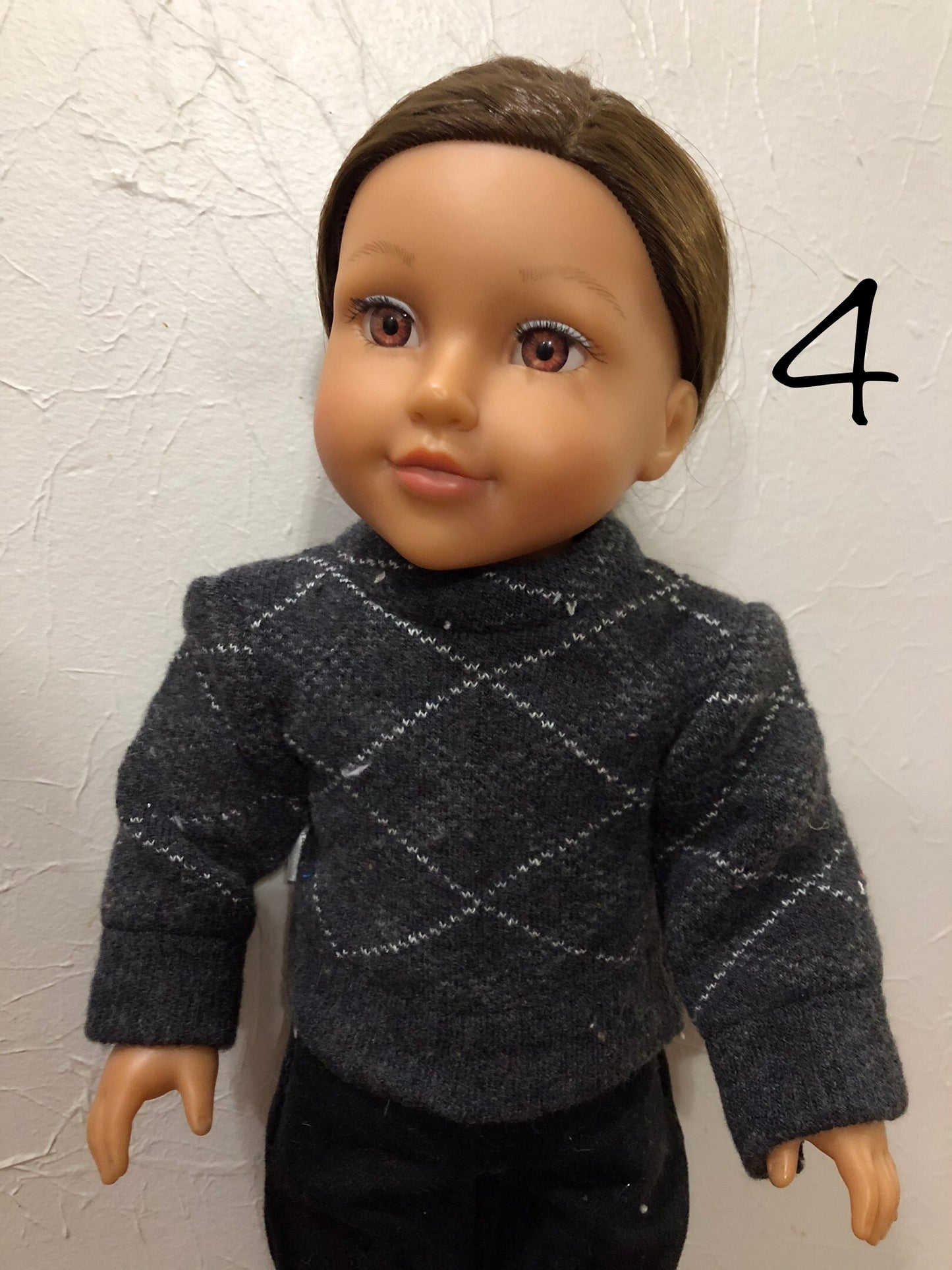 Doll pullover